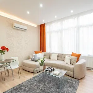Modern, Quiet & Cozy In The Middle Of Downtown Near Danube At Fashion Street Appartamento Budapest